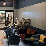 Dansaert Hotel